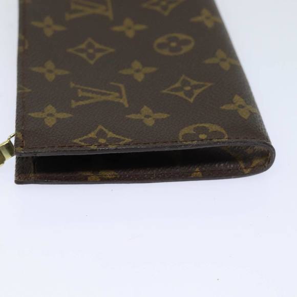 LOUIS VUITTON Monogram Bucket PM Pouch Accessory Pouch LV Auth 80311 - Picture 4 of 16